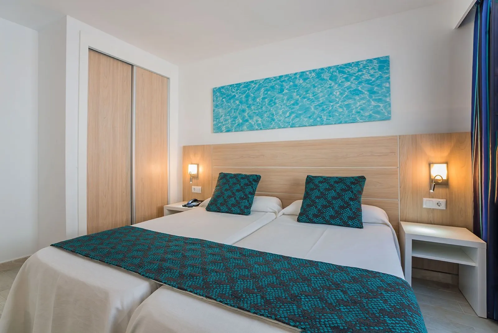 Habitación doble del Holiday Center